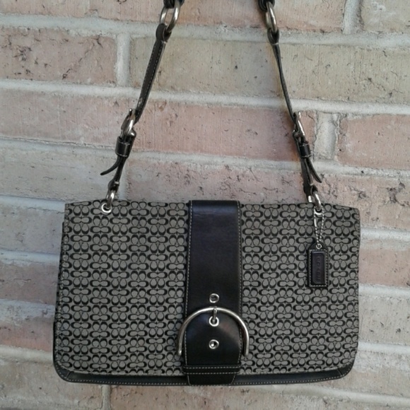 Coach Handbags - COACH VINTAGE IMPECCABLE CONDITION